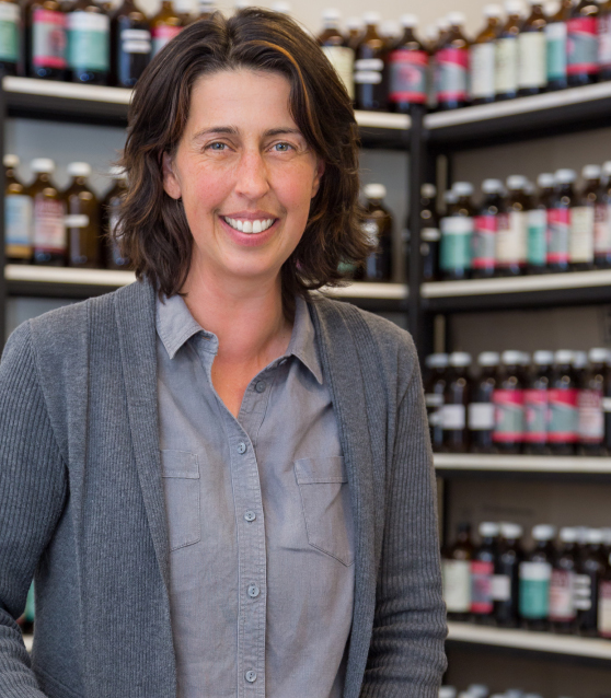 Dr Nicki Wiedmann - Veterinary Herbalist