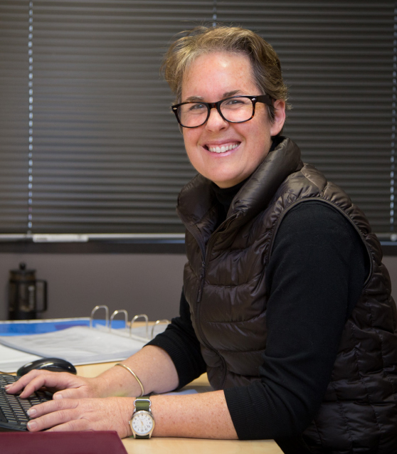 Roxanne Michell - Accounts Manager